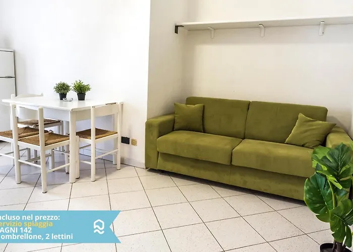 Se008 - Senigallia, Bilocale Sul Mare Con Inclusa *